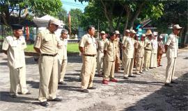 Tingkatkan Kedisiplinan dan Kualitas Layanan, Pemerintah Kalurahan Jatiayu Gelar Apel Senin Rutin